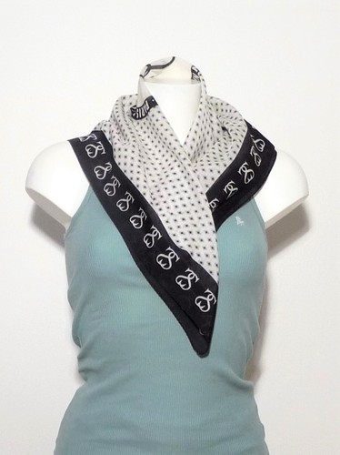 Foulard blanc et bleu - foulard,